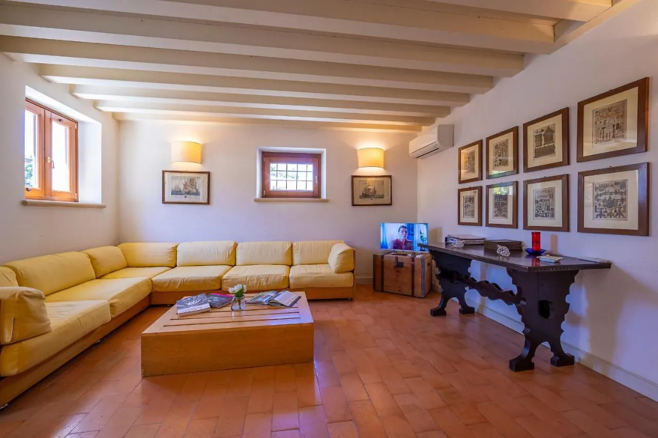 Villa Faccioli Magnolia And Oleandro With Shared Pool - Happy Rentals Colognola ai Colli 0*,  Italy